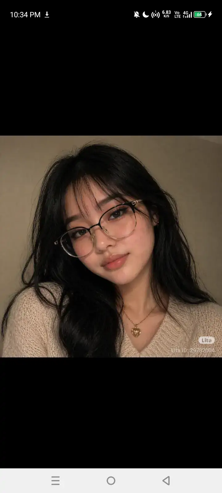 A Wollo character in glasses